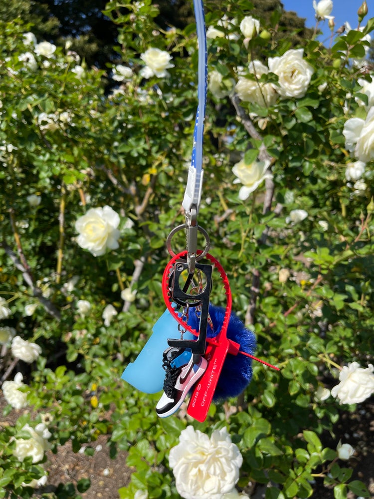 Off W x mini shoe keychains with glow AirPod case
