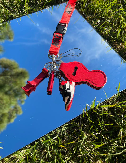 Unisex keychains with 3D mini Shoe