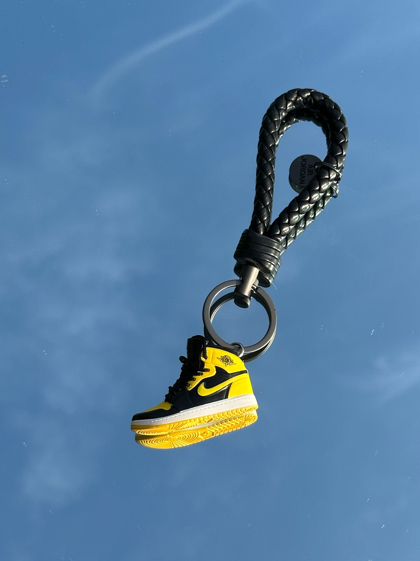 Mini shoe rope keychain
