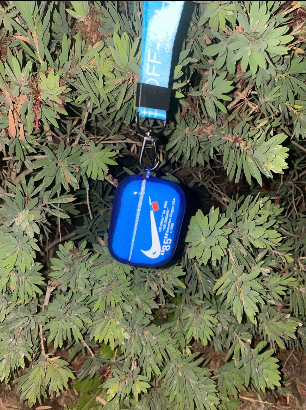 Off AirPod case transparent colors (Pro Gen)