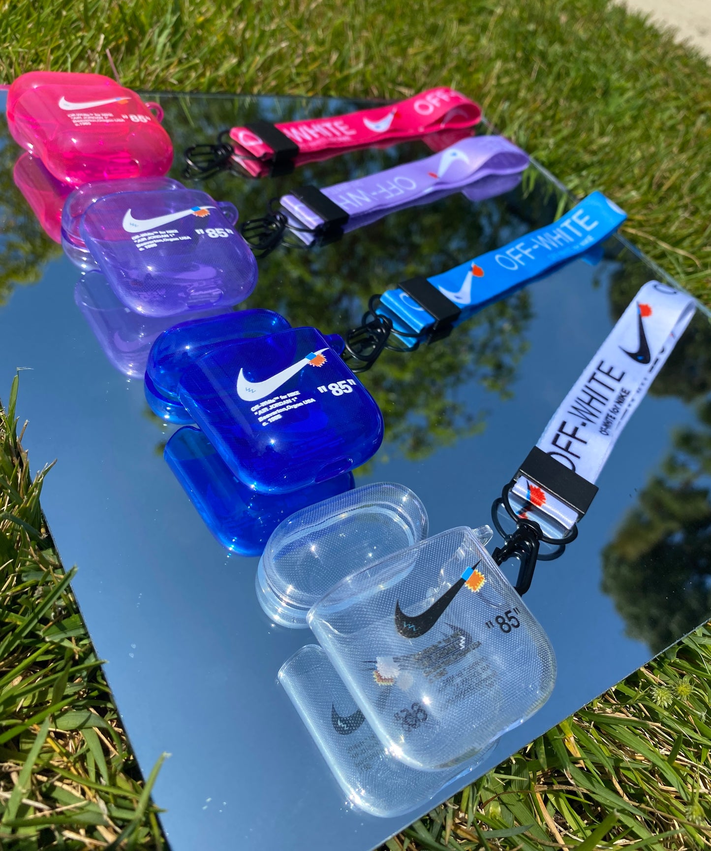 Off Airpod case transparent colors (1&2 Gen)